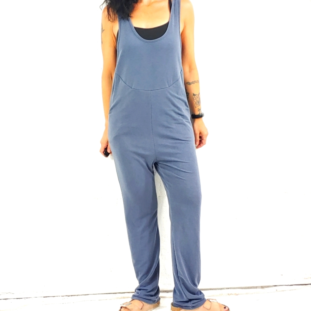 SWEET PEA HOODED JUMPSUIT (491)